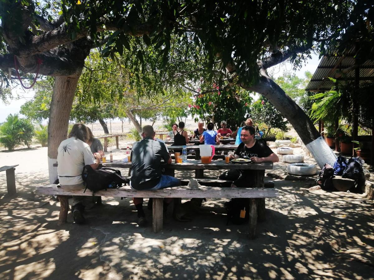 Pachingo La Primavera Villavieja Ngoại thất bức ảnh